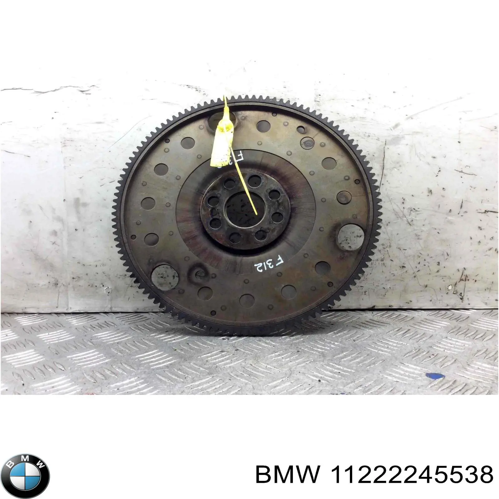 11222245538 BMW Volante de motor