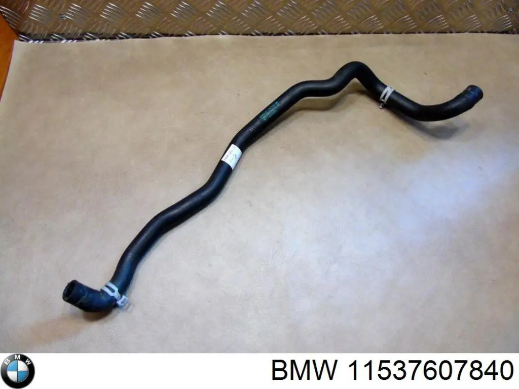 Mangueira de resfriamento da bomba adicional para a bomba de água BMW 11537607840 preço, a partir de 200,49 USD