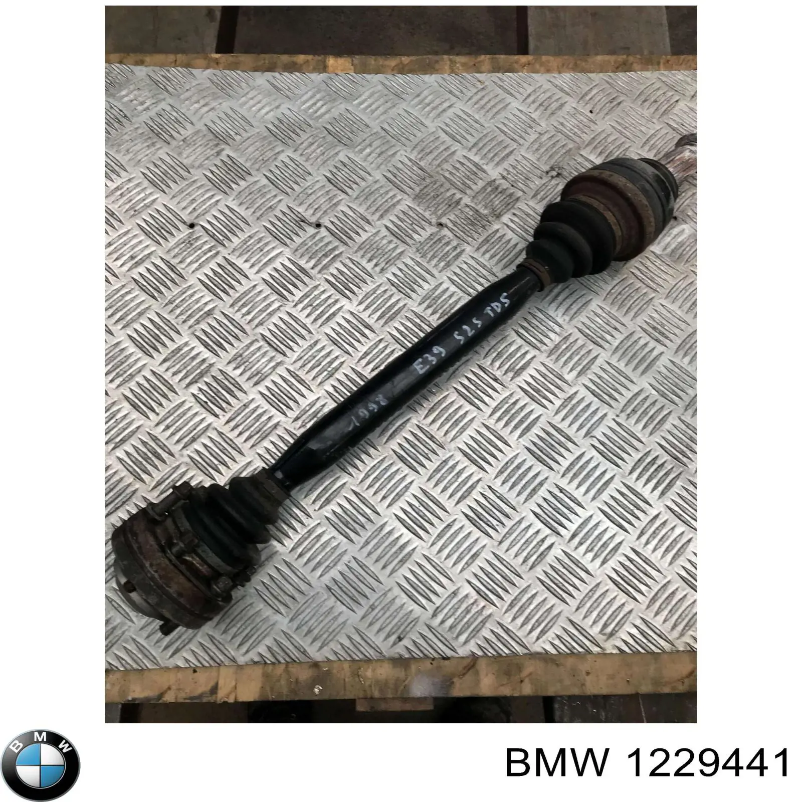 1229441 BMW Semieixo traseiro