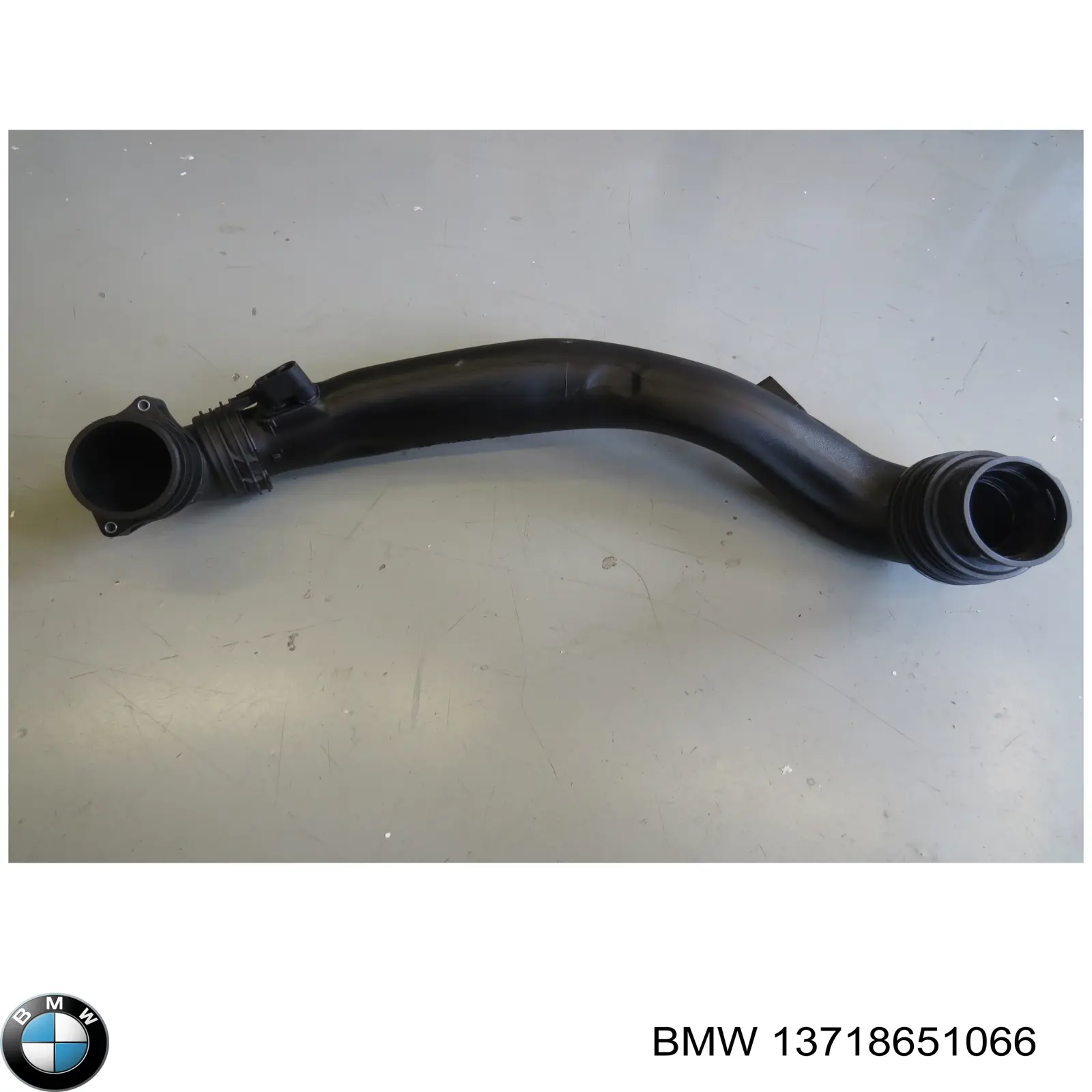 Cano derivado de ar, entrada na turbina (supercompressão) BMW 13718651066 preço, a partir de 343,92 USD