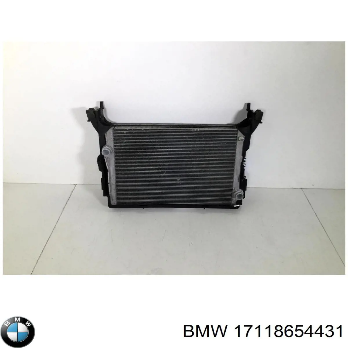 Radiador de esfriamento de motor BMW 17118654431 preço, a partir de 223,46 USD