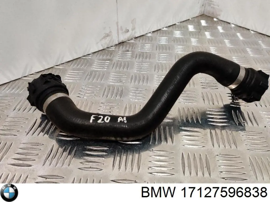 17127596838 BMW Mangueira (cano derivado) inferior do radiador de esfriamento