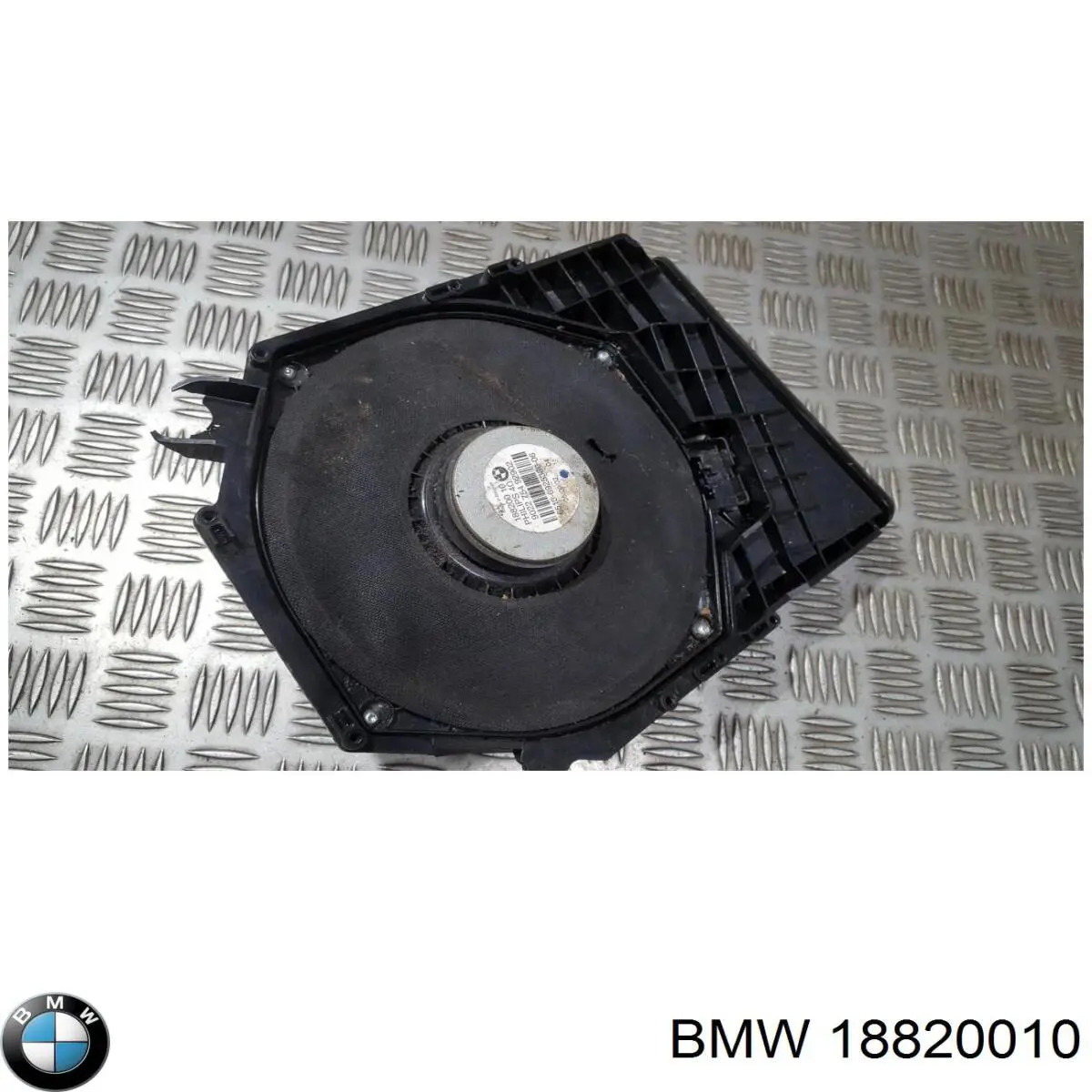 18820010 BMW Alto-falante da porta dianteira