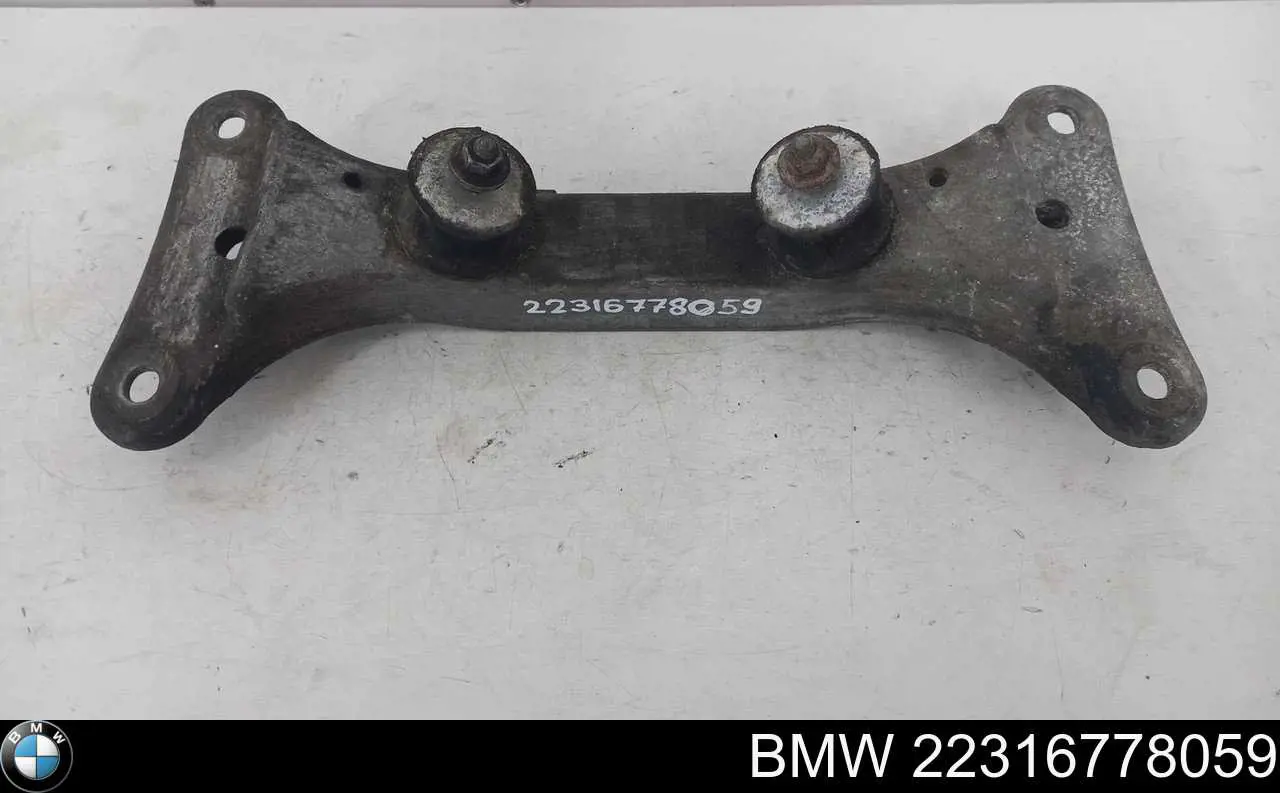 22316778059 BMW Viga de fixação da caixa de mudança