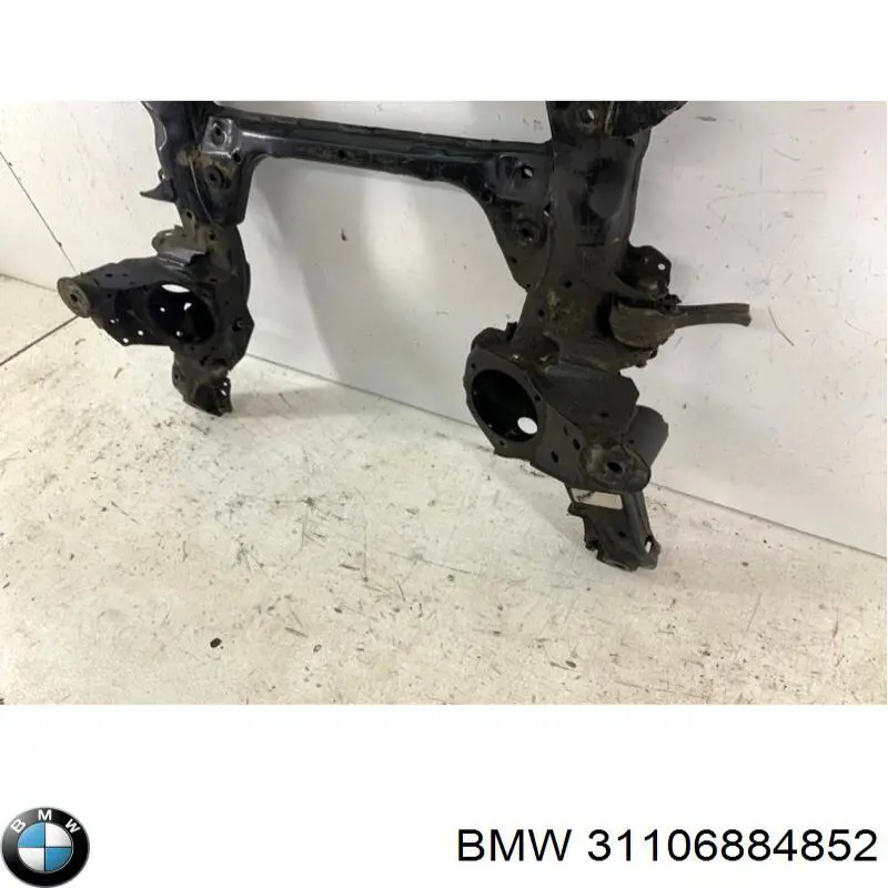 31106884852 BMW Viga de suspensão dianteira (plataforma veicular)