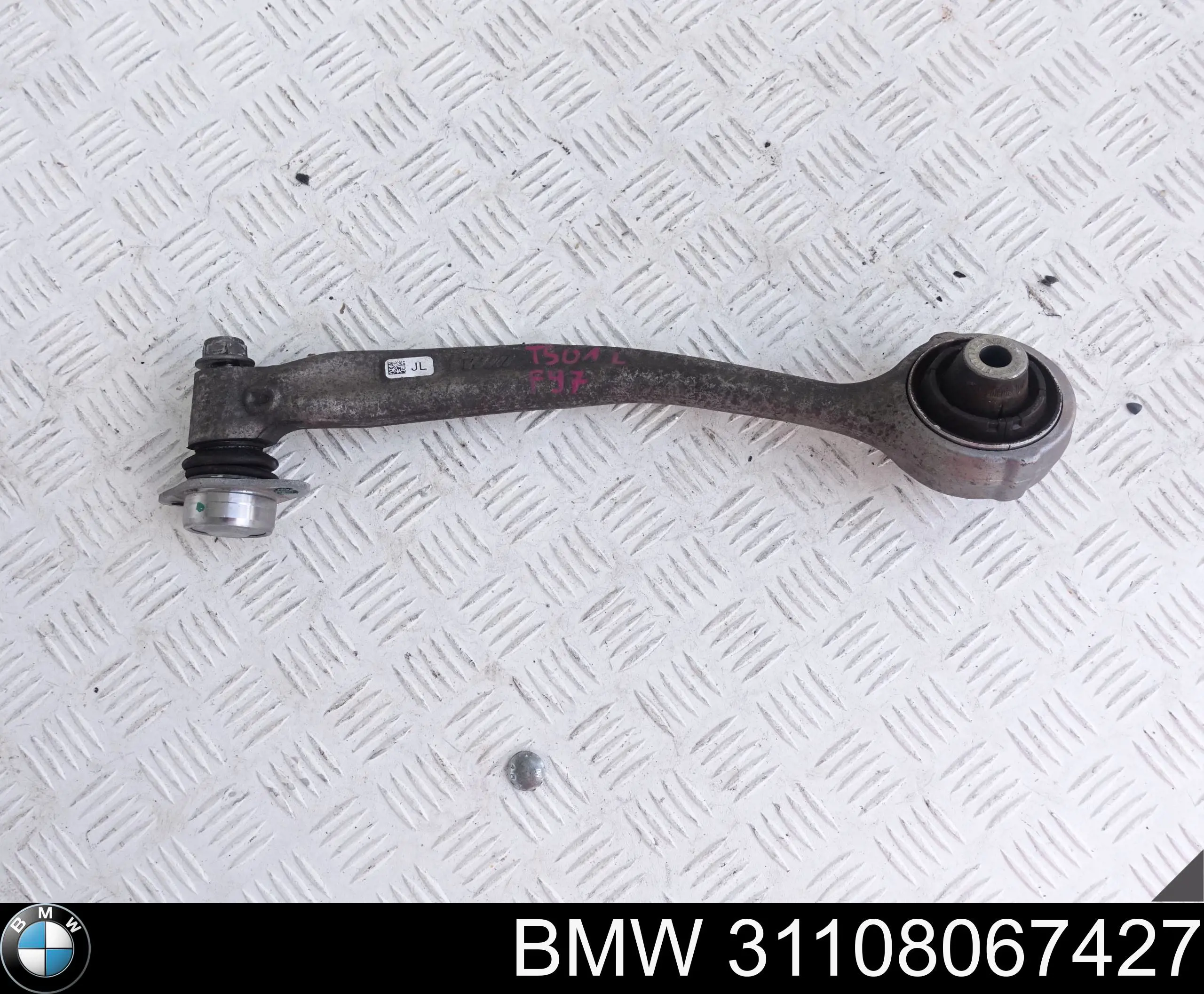 31108067427 BMW Braço oscilante inferior esquerdo de suspensão dianteira