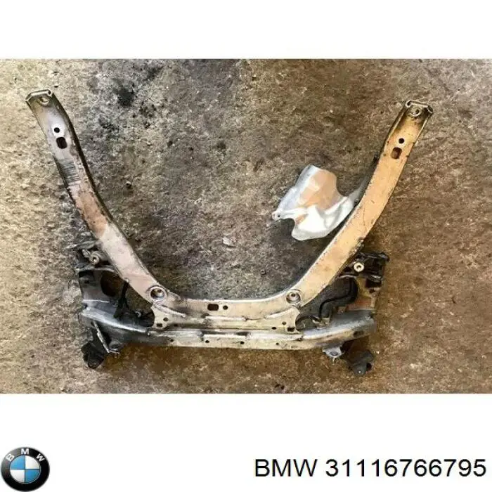 Compre 31116766795 BMW Viga de suspensão dianteira (plataforma veicular)