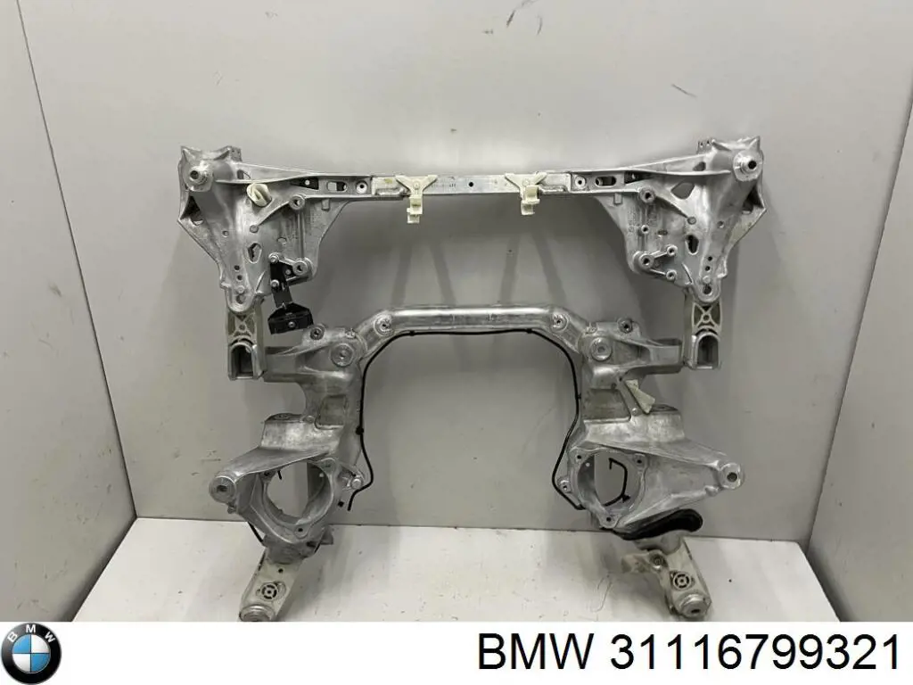 Compre 31116792926 BMW Viga de suspensão dianteira (plataforma veicular)