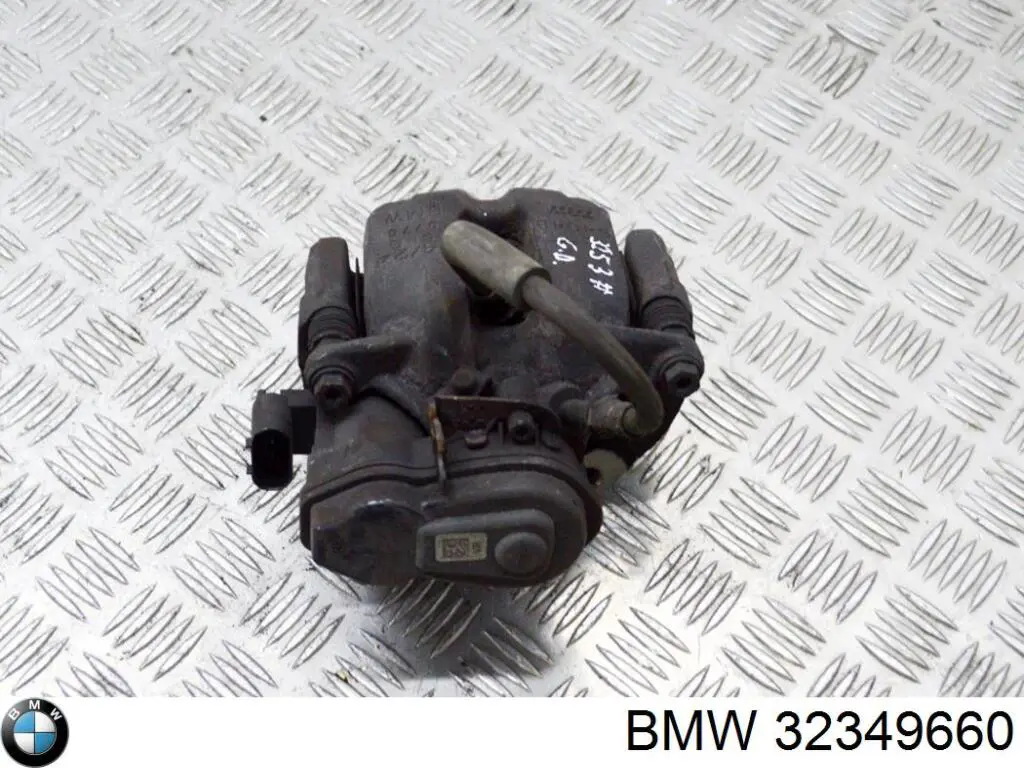  BMW 32349660