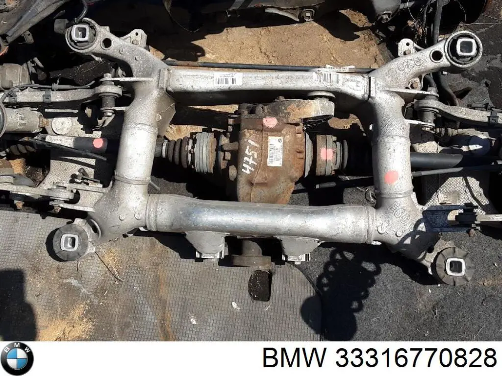 Compre 6770828 BMW Viga de suspensão traseira (plataforma veicular)