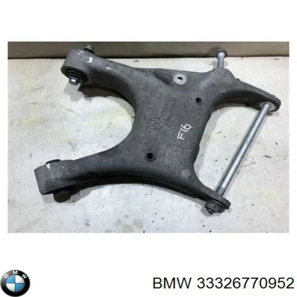 Compre 33326770952 BMW Braço oscilante inferior direito de suspensão traseira