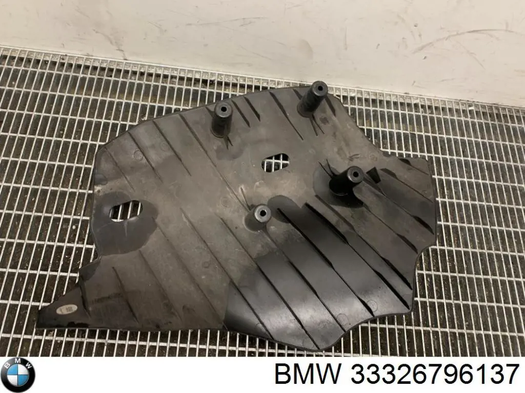 Compre 33326796137 BMW Proteção do braço inferior traseiro