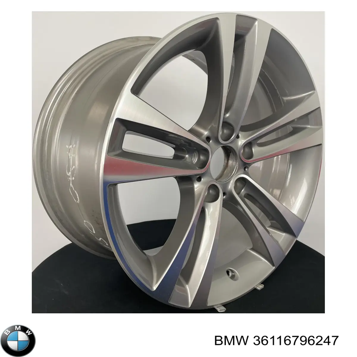 Discos de roda de aleação ligeira (de aleação ligeira, de titânio) BMW 36116796247 preço, a partir de 318,90 USD
