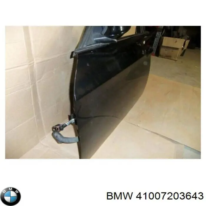 41007203643 BMW Porta dianteira esquerda