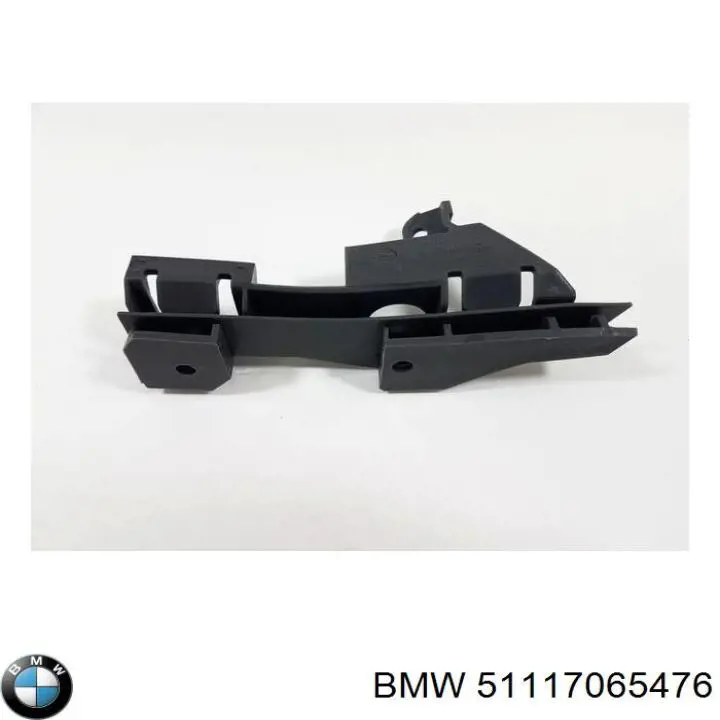 Compre 51117065476 BMW Guia direita do pára-choque traseiro