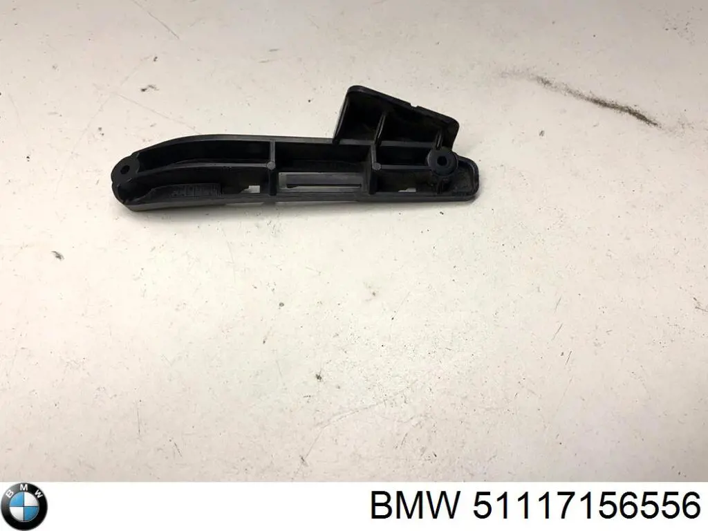 Guia do pára-choque dianteiro direito BMW 51117156556 preço, a partir de 44,98 USD