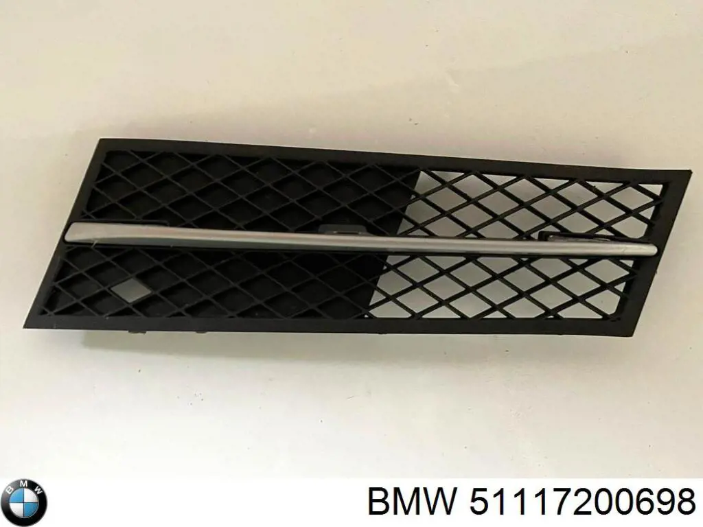 Compre 51117200698 BMW Grelha direita do pára-choque dianteiro
