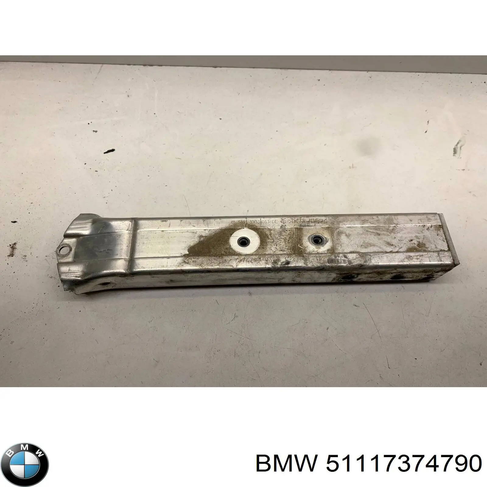 51117374790 BMW Consola de reforçador do pára-choque dianteiro