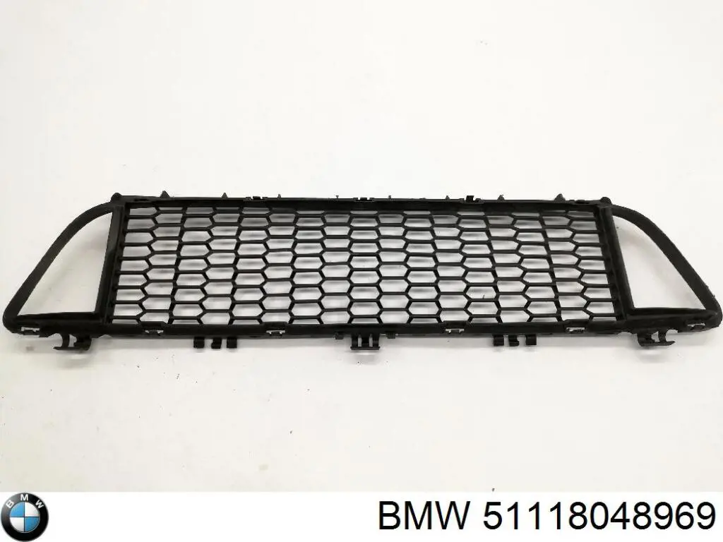 Grelha central do pára-choque dianteiro BMW 51118048969 preço, a partir de 54,06 USD