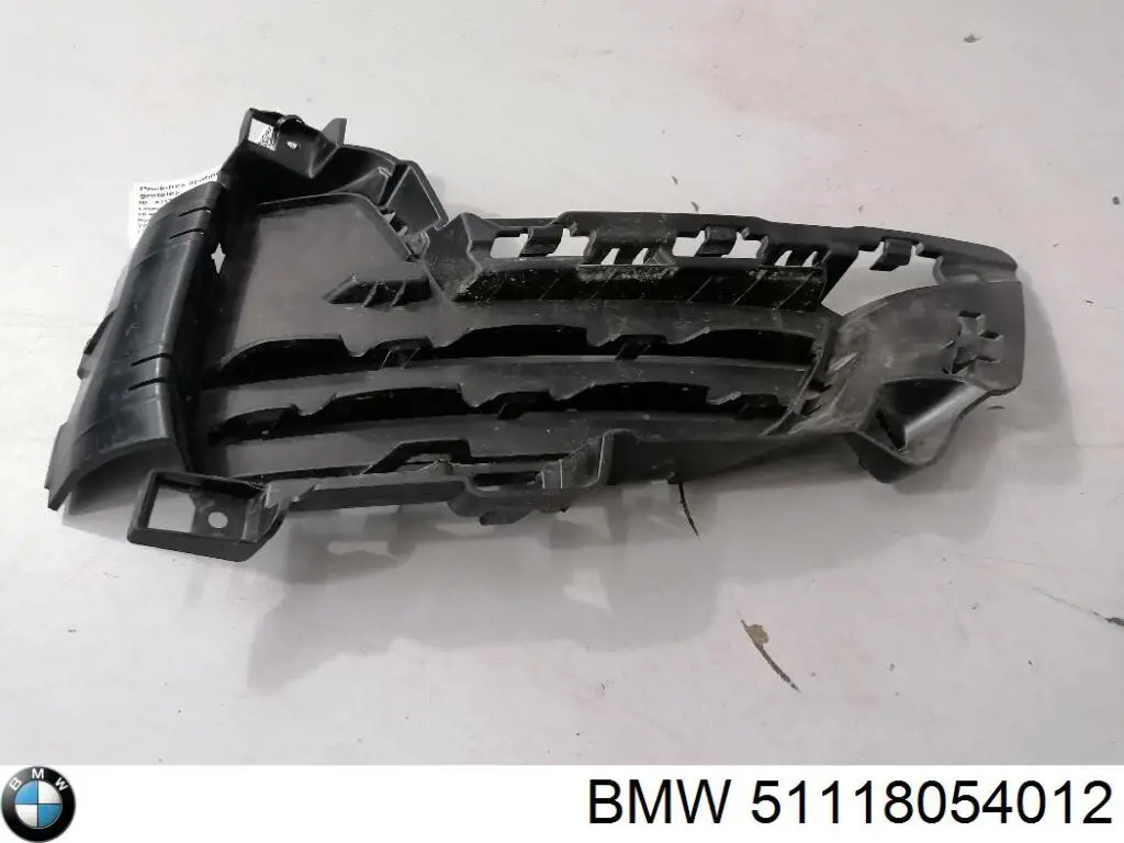 Compre 51118054012 BMW Grelha inferior do pára-choque dianteiro