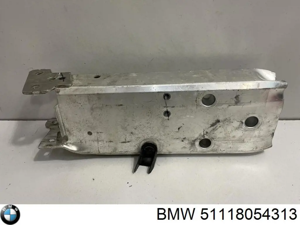 Compre 51118054313 BMW Consola de reforçador do pára-choque dianteiro