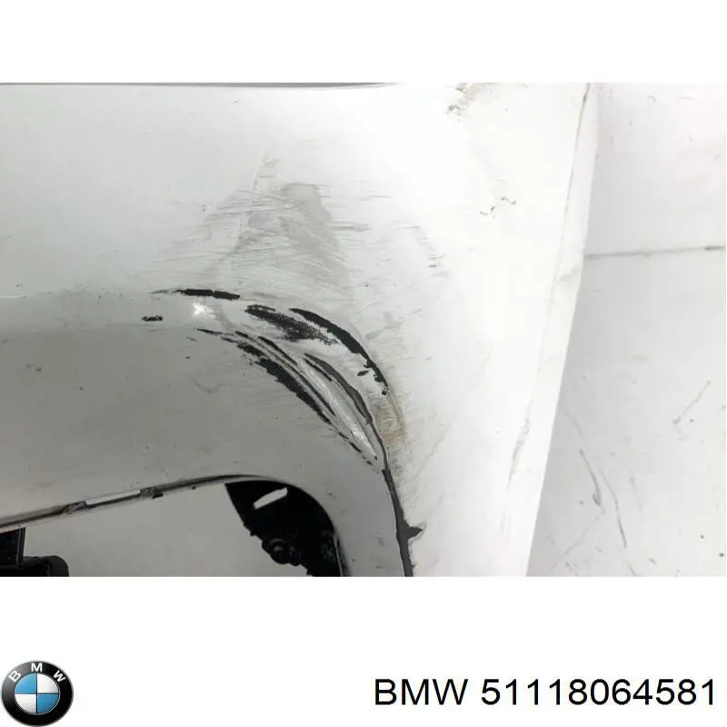 Compre 51118064581 BMW Pára-choque dianteiro