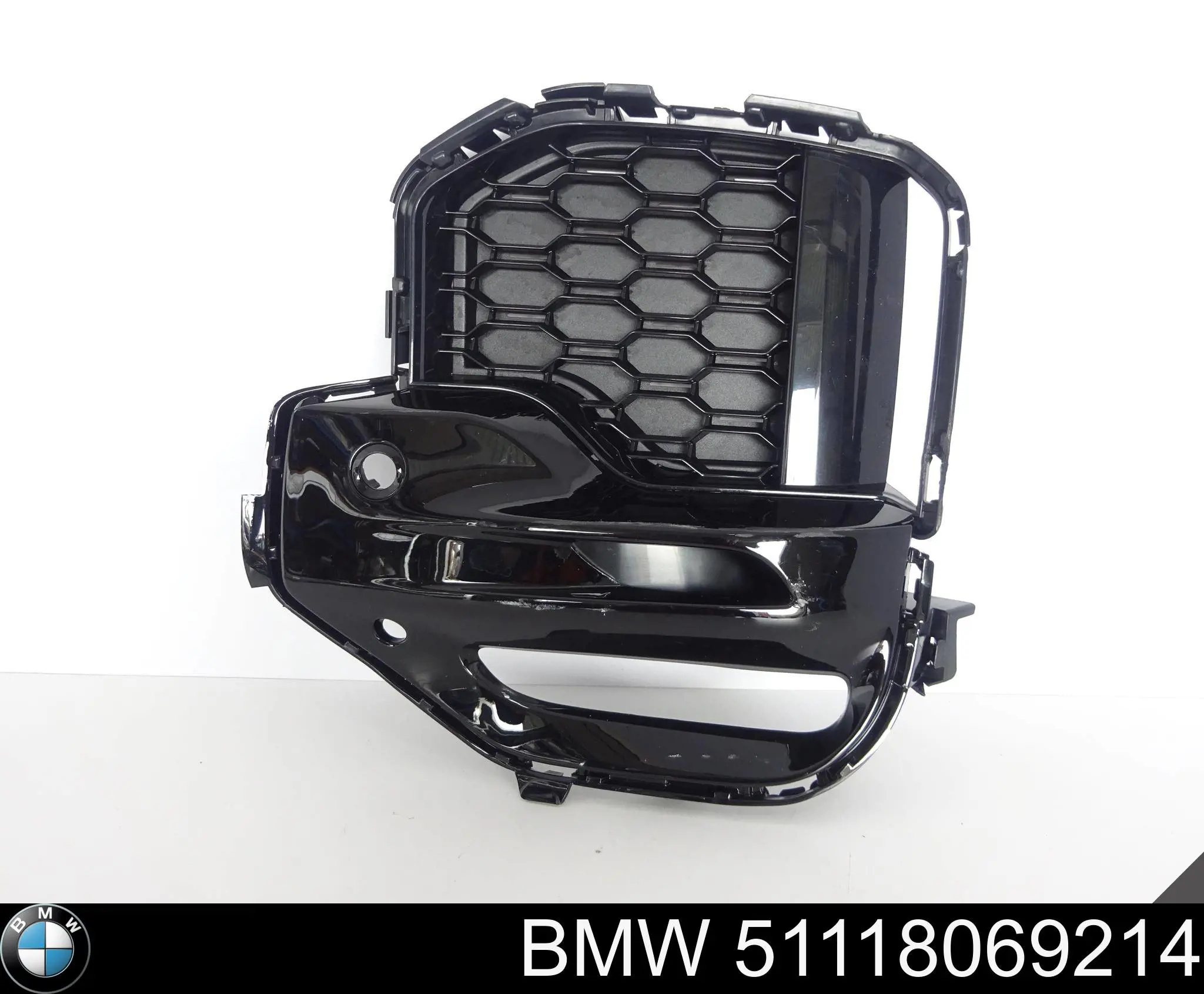 51118069214 BMW Grelha direita do pára-choque dianteiro