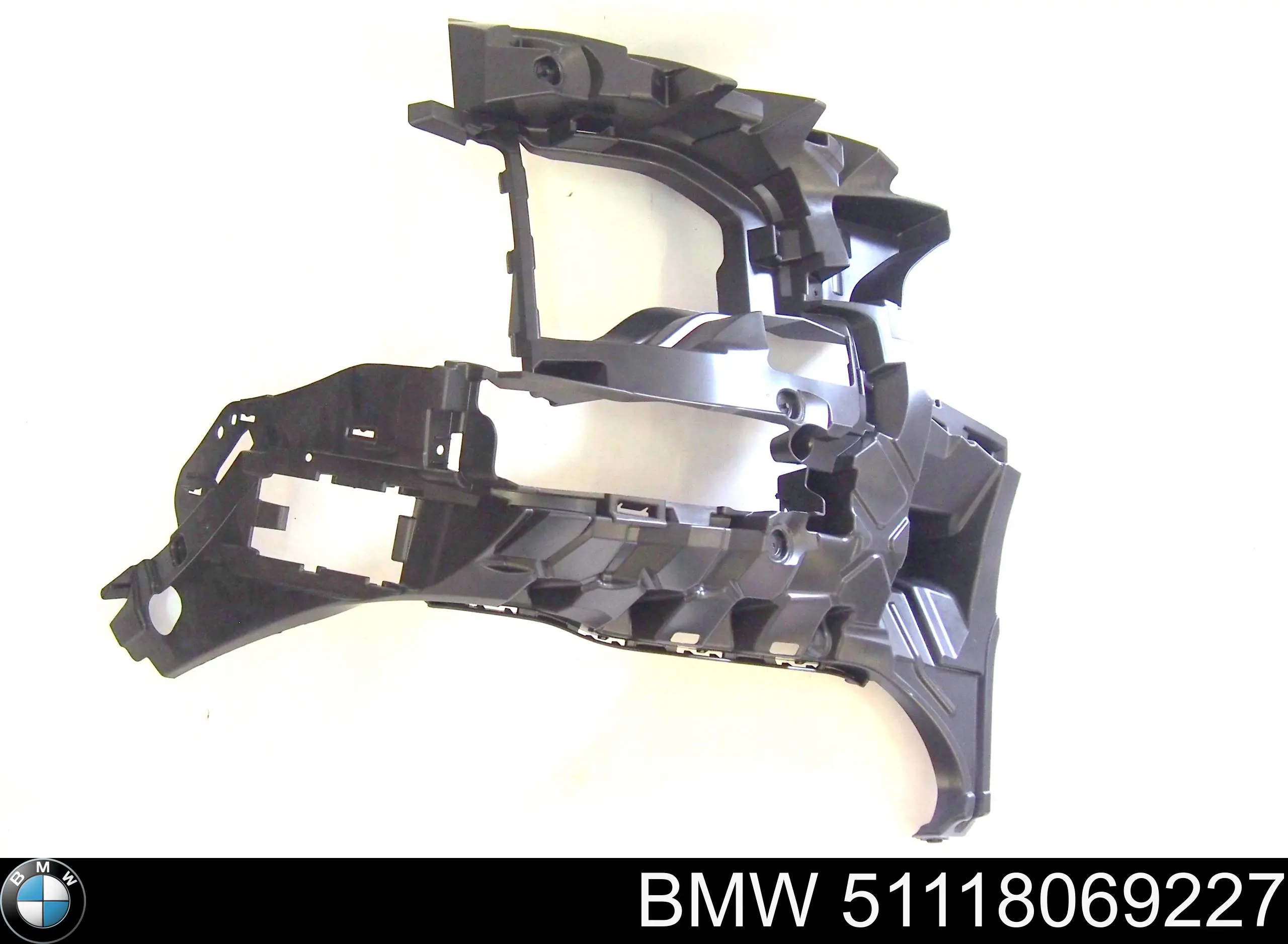 Consola de fixação das luzes de nevoeiro esquerdas BMW 51118069227 preço, a partir de 114,78 USD
