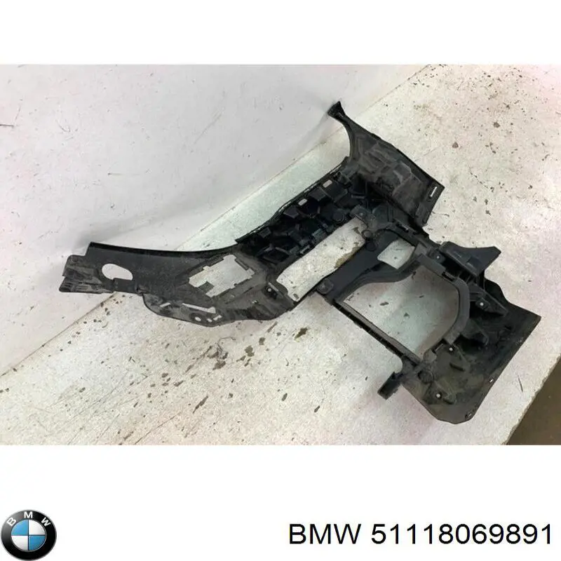 Compre 51118069891 BMW Consola de fixação das luzes de nevoeiro esquerdas