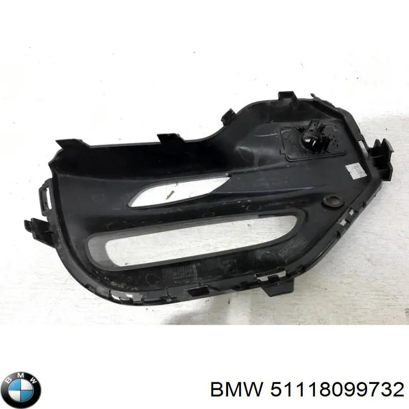 51118099732 BMW Borda (orla) das luzes de nevoeiro direita