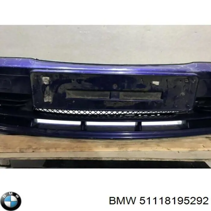 Pára-choque dianteiro 51118195292 BMW