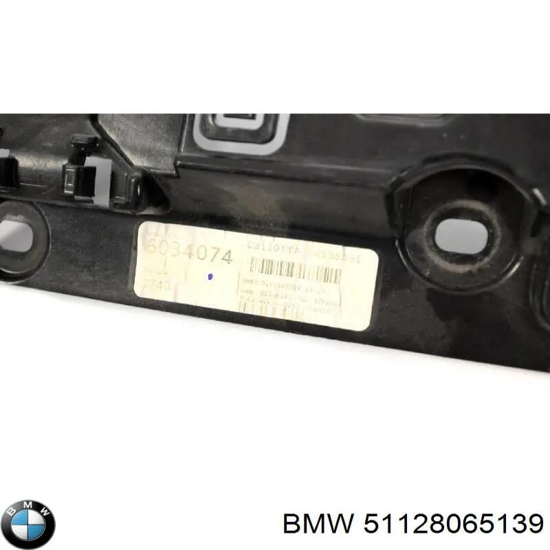 51128065139 BMW Consola central do pára-choque traseiro