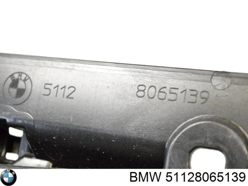 Compre 51128065139 BMW Consola central do pára-choque traseiro