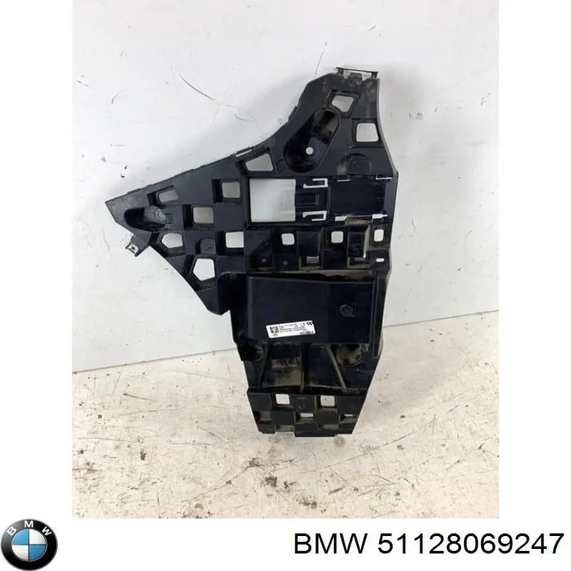 51128069247 BMW Consola esquerda do pára-choque traseiro externo