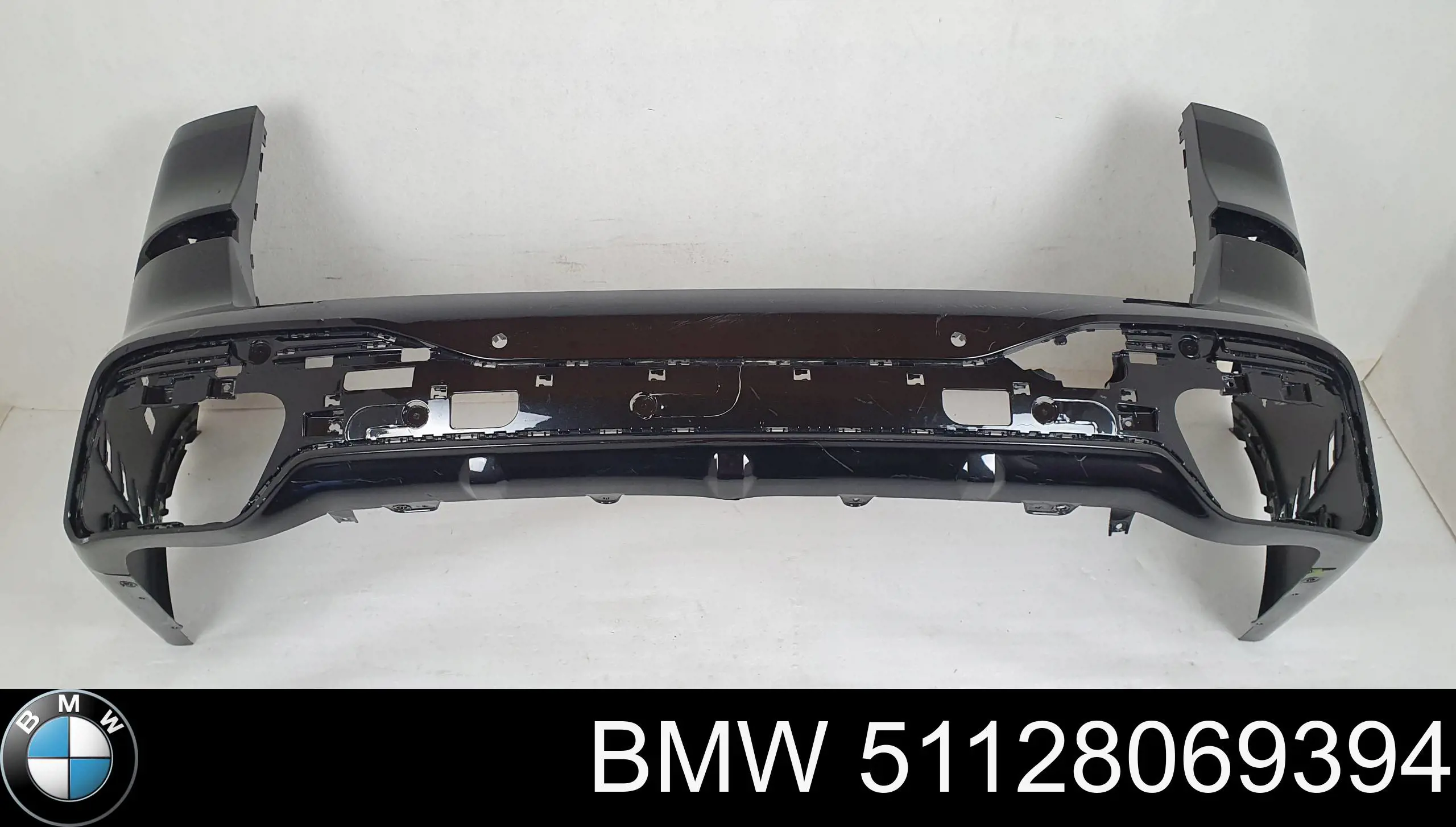 Consola direita do pára-choque traseiro BMW 51128069394 preço, a partir de 37,72 USD