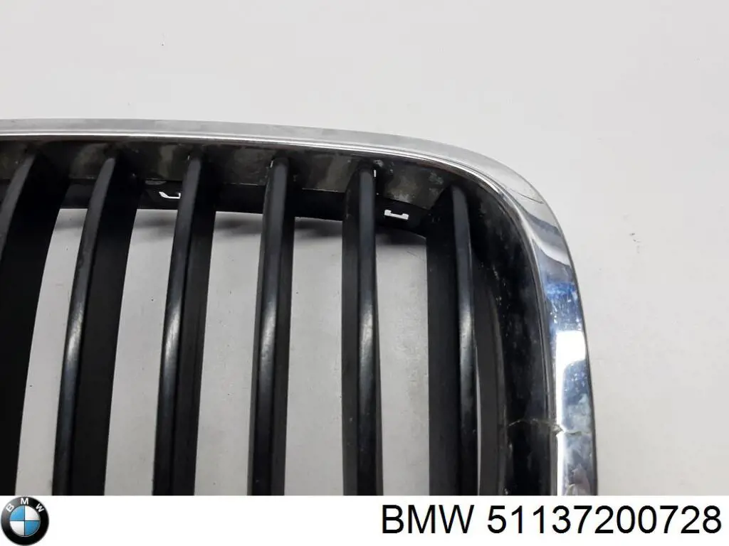 Grelha do radiador direita BMW 51137200728 preço, a partir de 61,43 USD