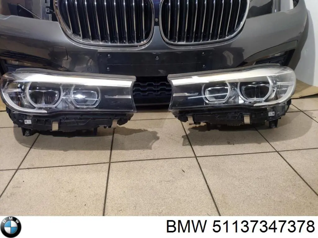 51137347378 BMW Moldura do pára-lama dianteiro direito