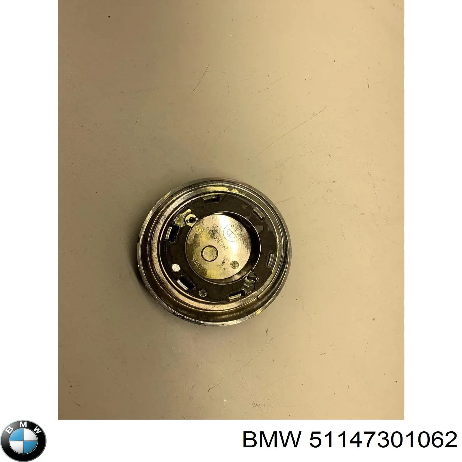 51147301062 BMW Emblema da capota