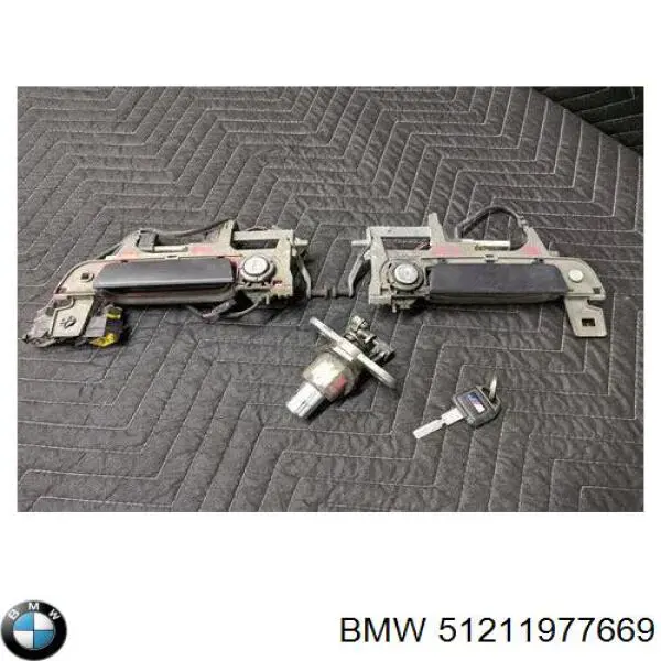 Compre 51211977669 BMW Maçaneta externa da porta dianteira