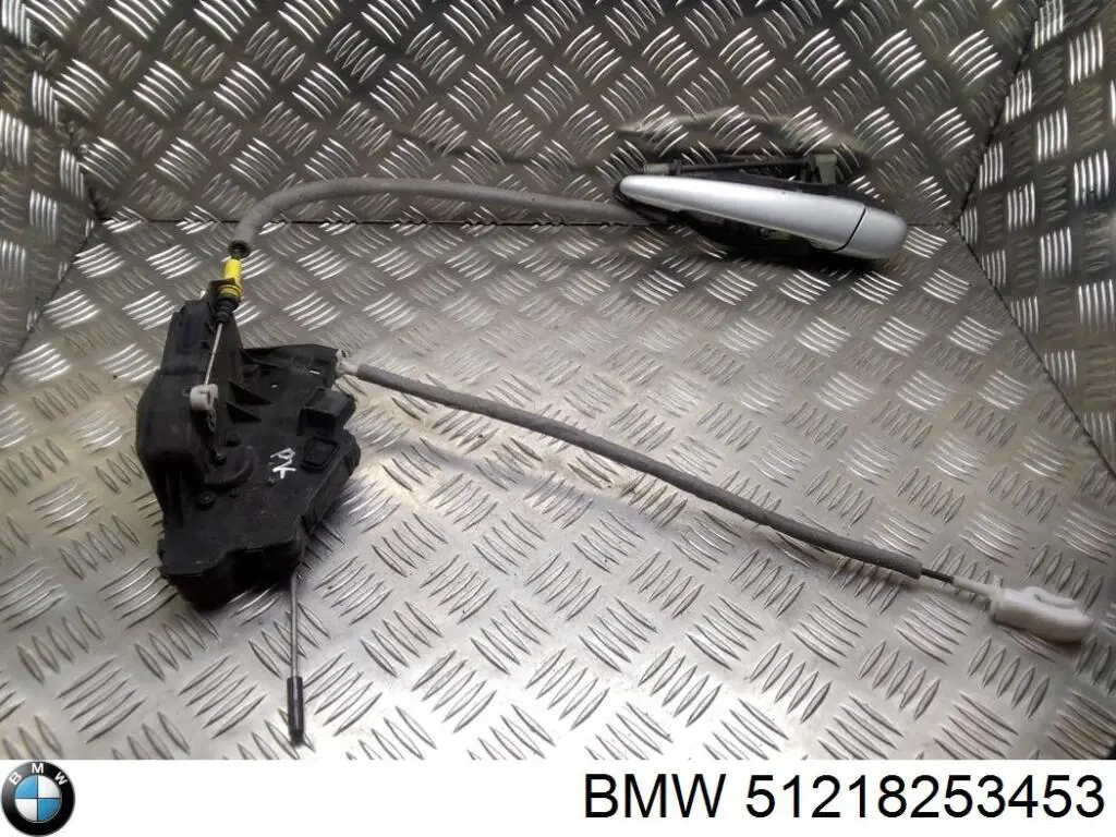 51218253453 BMW 
