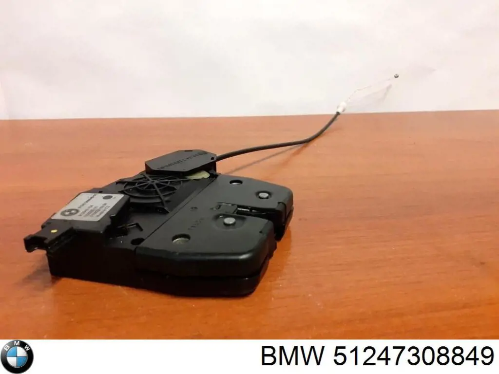 Compre 51247308849 BMW Fecho de tampa de porta-malas (de 3ª/5ª porta traseira)