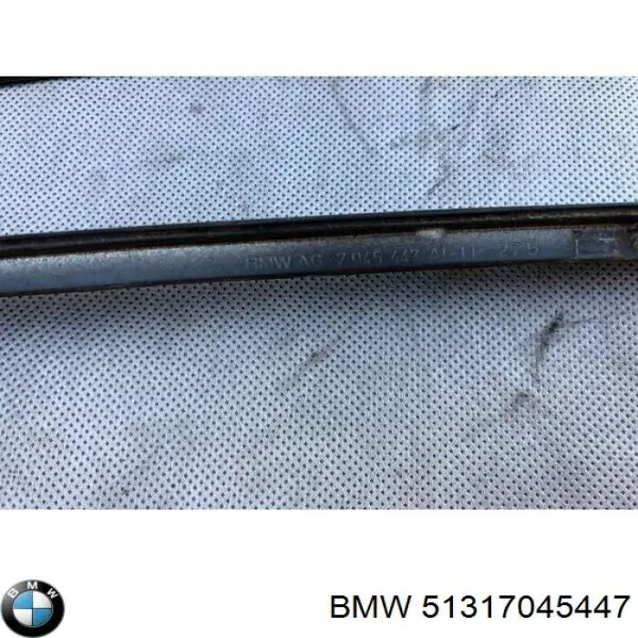 Compre 51317045447 BMW Moldura esquerda de pára-brisas