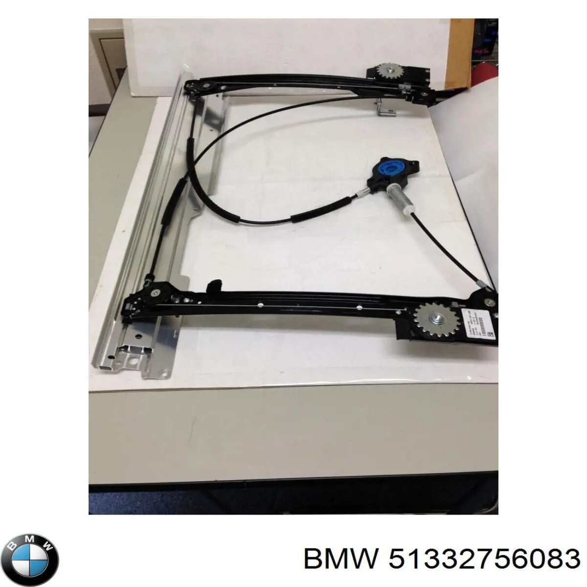 51332756083 BMW Mecanismo de acionamento de vidro da porta dianteira esquerda