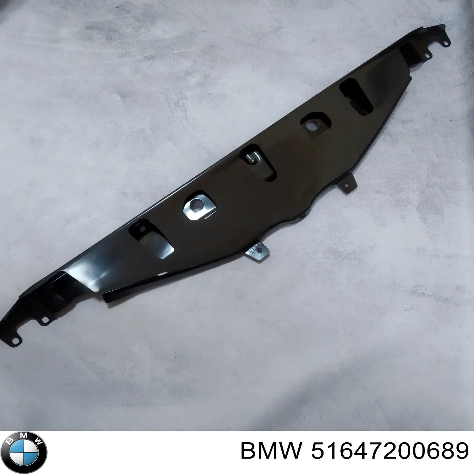 Suporte superior do radiador (painel de montagem de fixação das luzes) BMW 51647200689 preço, a partir de 92,68 USD