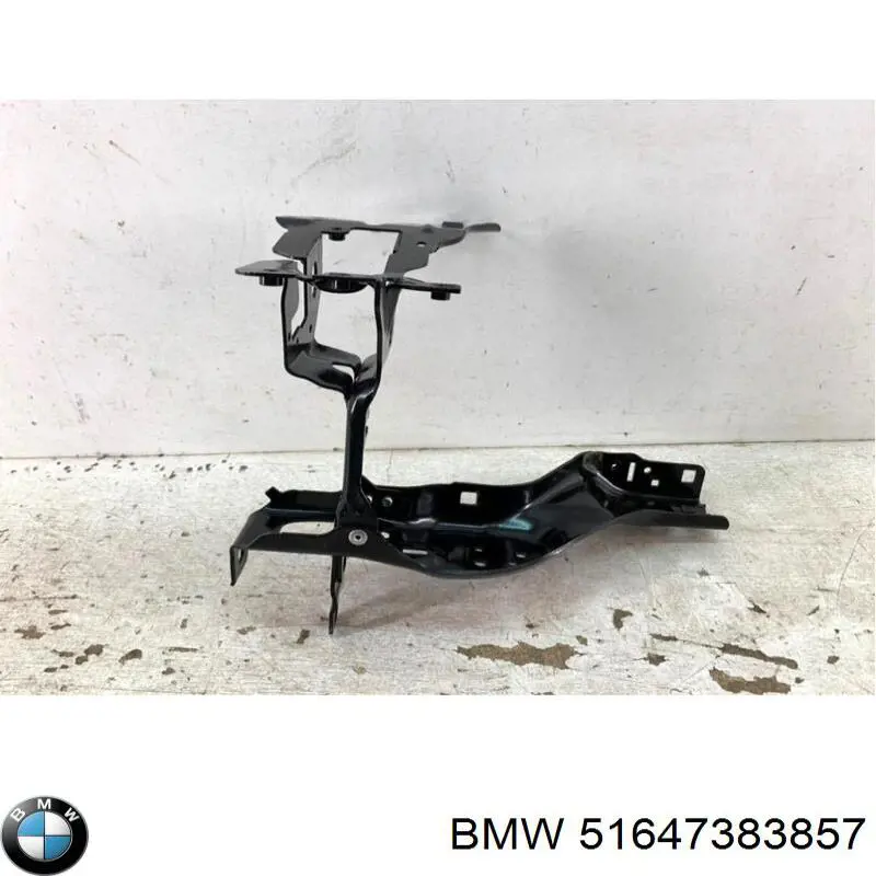 Compre 51647383857 BMW Consola (adaptador) de fixação da luz dianteira esquerda