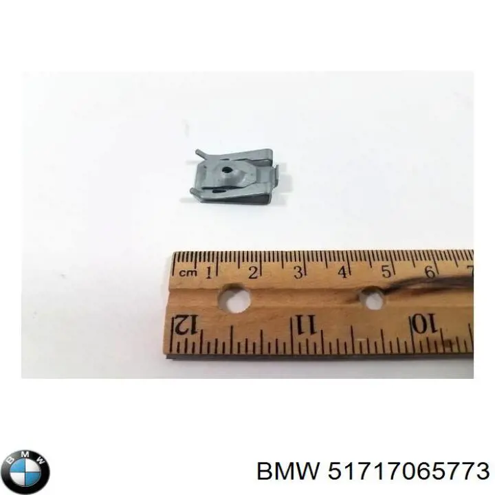 Porca cativa para parafuso auto-roscante BMW 51717065773 preço, a partir de 1,33 USD