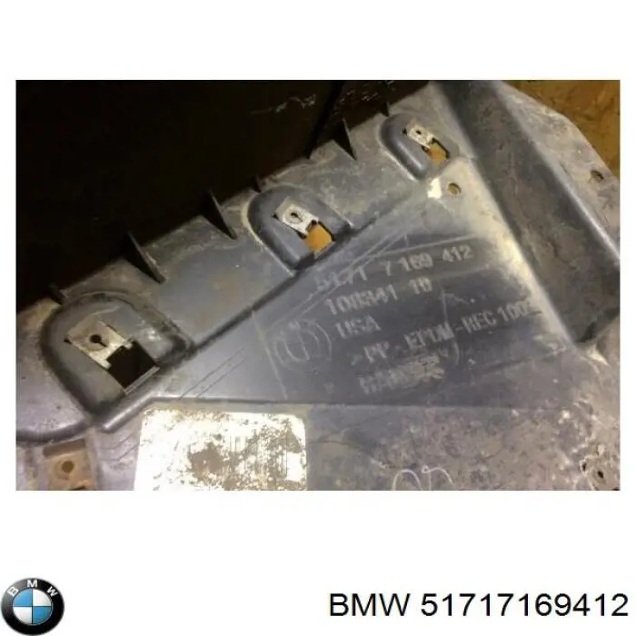 Compre 51717169412 BMW Guarda-barras direito dianteiro do pára-lama dianteiro