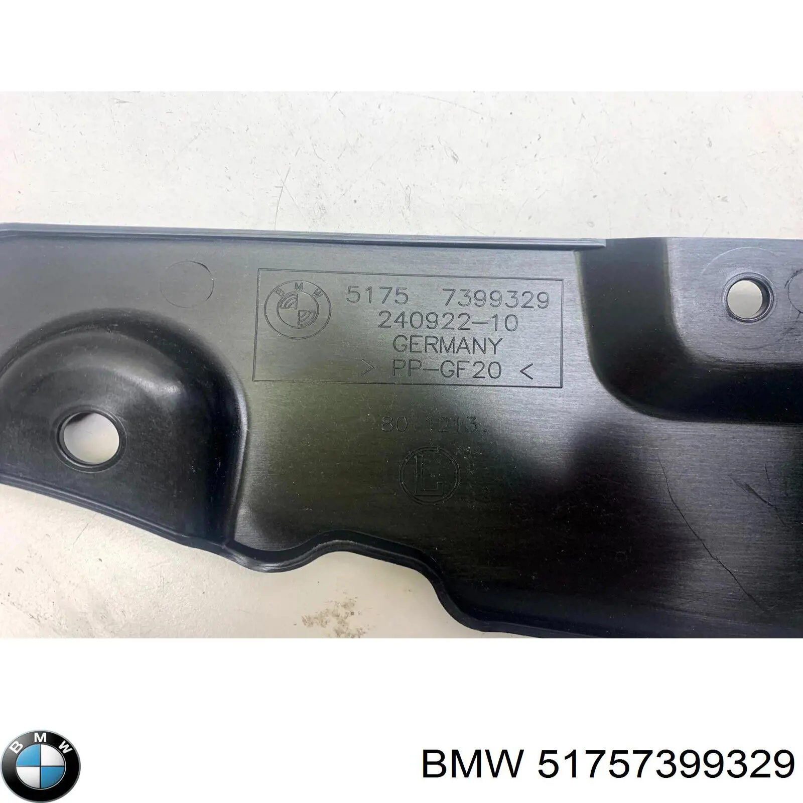 Compre 51757399329 BMW Proteção de fundo traseira