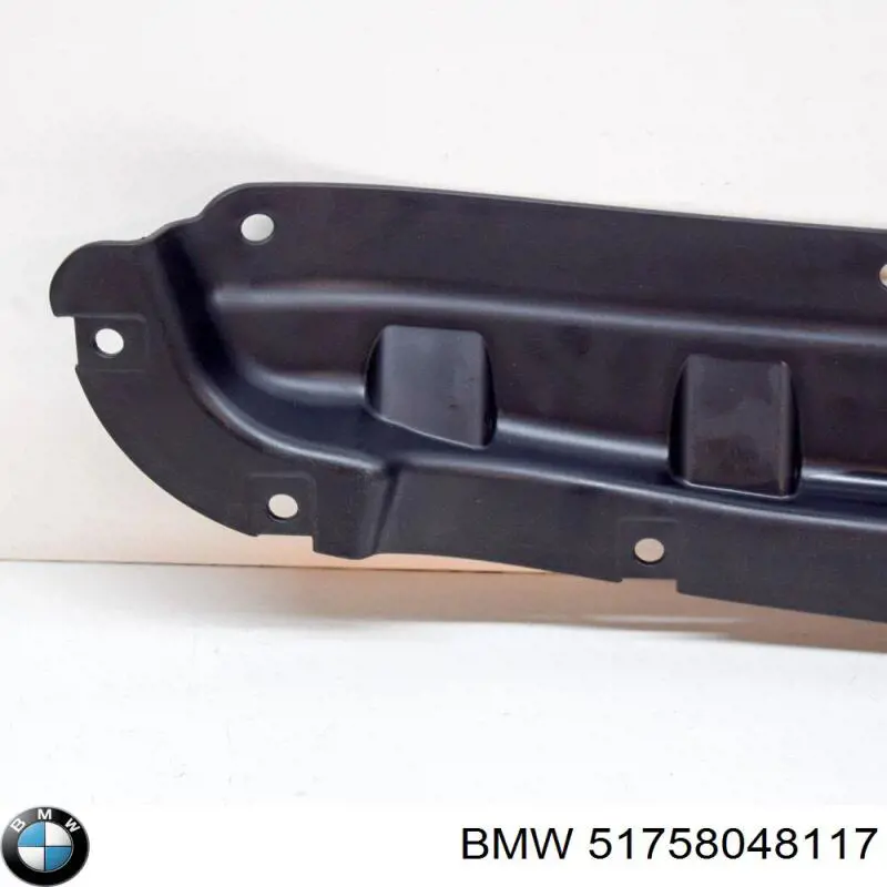Compre 51758048117 BMW Consola de fixação de proteção de motor