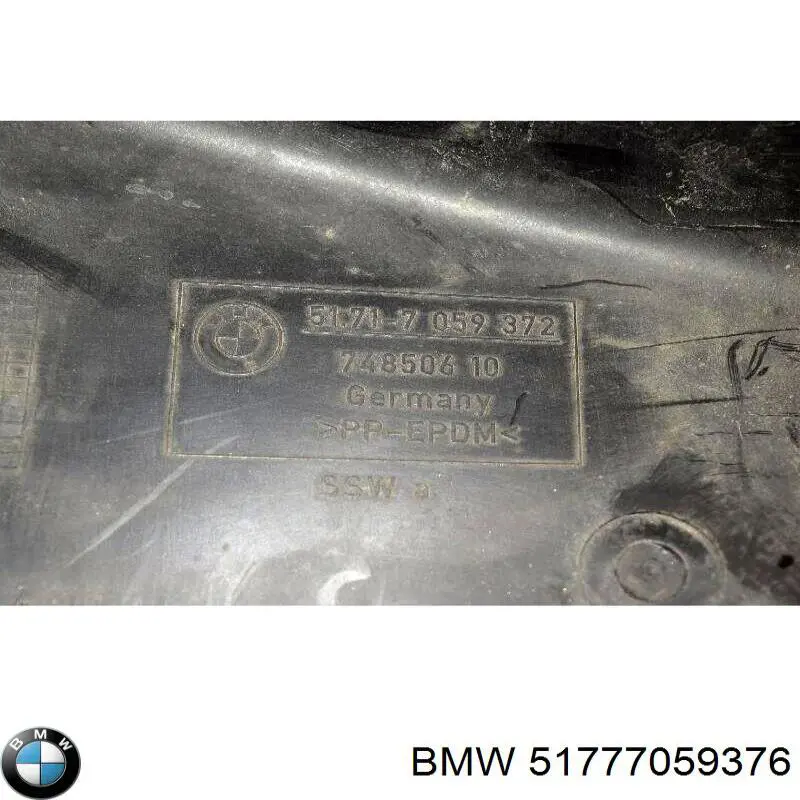 Compre 51777059376 BMW Guarda-barras direito dianteiro do pára-lama dianteiro